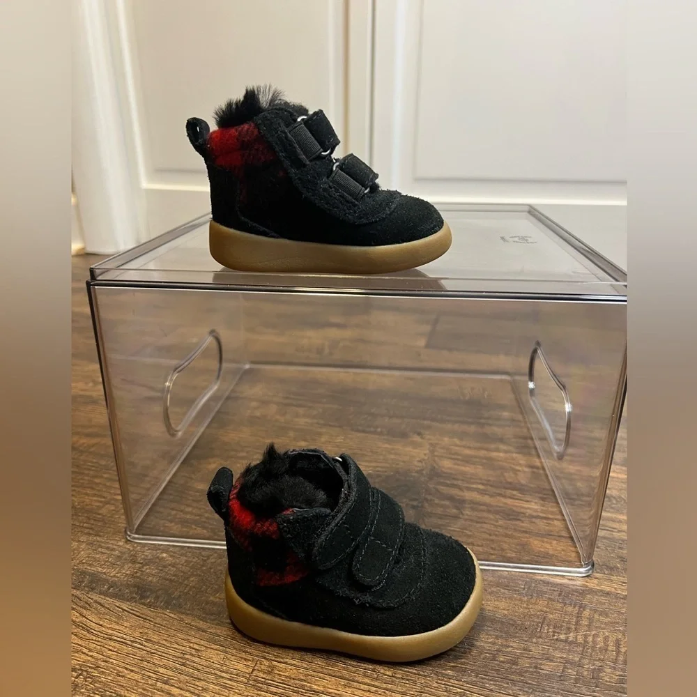 Ugg Pritchard Buffalo Plaid Infant Shoes/Boots Color Black/Red Size 0/1 XS